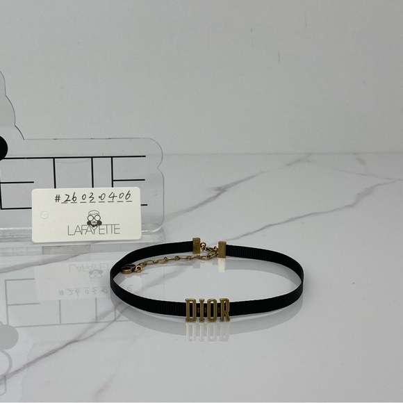 Christian Dior Chocker - Picture 2 of 6